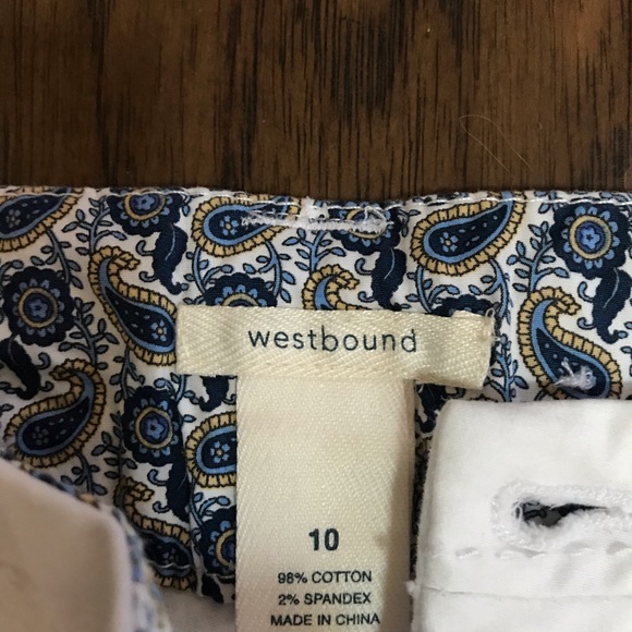 Westbound Shorts Women - Picture 2 of 5